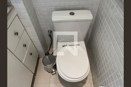 Casa de condomínio à venda com 264m², 4 quartos e 3 vagasSuíte 3 - Banheiro