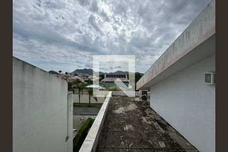 Casa de condomínio à venda com 264m², 4 quartos e 3 vagasTerraço