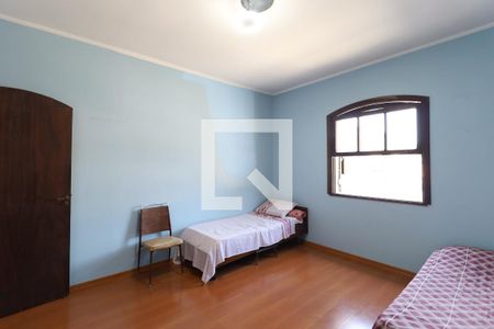 Casa para alugar com 384m², 5 quartos e 6 vagasQuarto 1