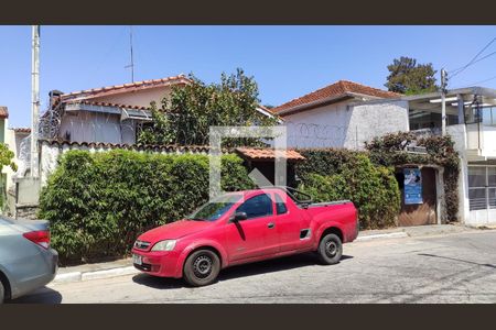 Casa para alugar com 384m², 5 quartos e 6 vagasFachada