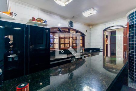 Casa à venda com 300m², 3 quartos e 2 vagas Casa à venda com 300m², 3 quartos e 2 vagasCozinha