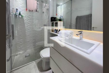 Apartamento à venda com 151m², 3 quartos e 3 vagas Apartamento à venda com 151m², 3 quartos e 3 vagasBanheiro da Suíte