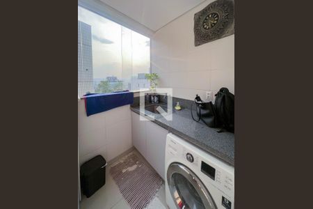Apartamento à venda com 151m², 3 quartos e 3 vagas Apartamento à venda com 151m², 3 quartos e 3 vagasÁrea de serviço