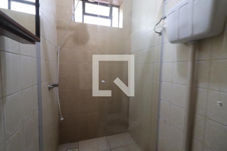 Casa à venda com 290m², 5 quartos e 4 vagasbanheiro 2