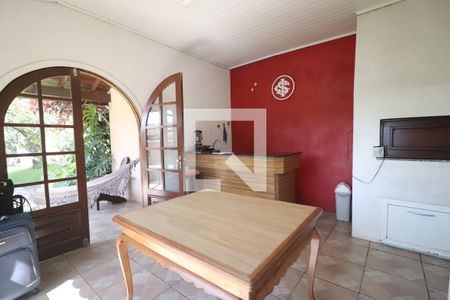 Casa à venda com 290m², 5 quartos e 4 vagasquiosque