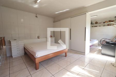 Casa à venda com 290m², 5 quartos e 4 vagasQuarto 3