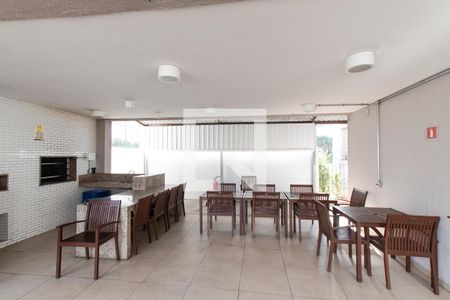 Apartamento à venda com 63m², 2 quartos e 1 vaga Apartamento à venda com 63m², 2 quartos e 1 vagaÁrea comum - Salão de festas