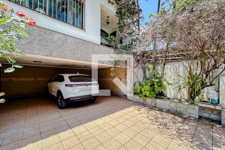 Casa à venda com 200m², 3 quartos e 4 vagasGaragem