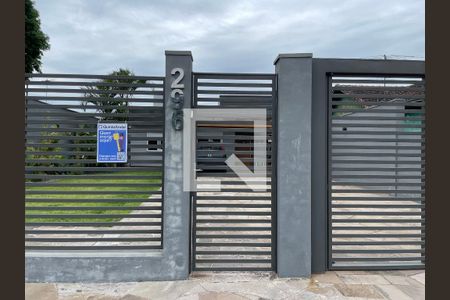 Casa à venda com 100m², 2 quartos e 2 vagasPlaquinha fachada