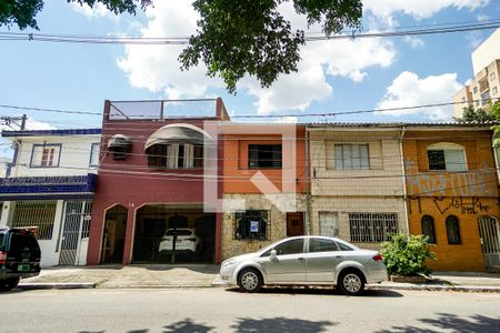 Casa à venda com 80m², 2 quartos e sem vagaFachada