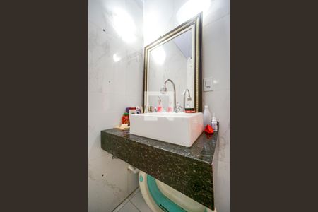 Casa à venda com 80m², 2 quartos e sem vagaBanheiro 