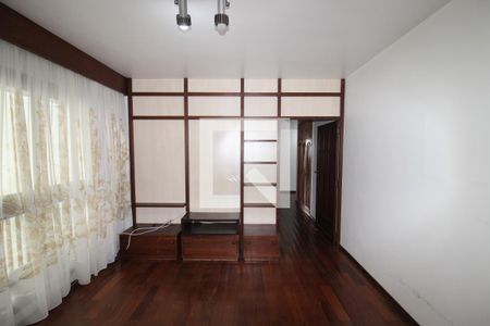 Apartamento à venda com 330m², 4 quartos e 4 vagasQuarto 2