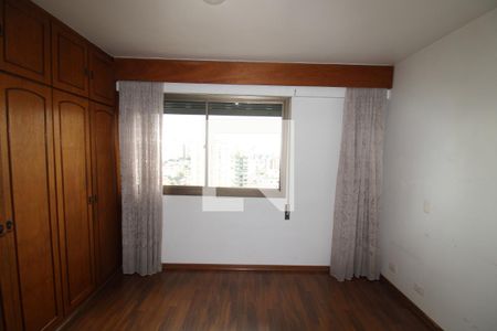 Apartamento à venda com 330m², 4 quartos e 4 vagasQuarto 6