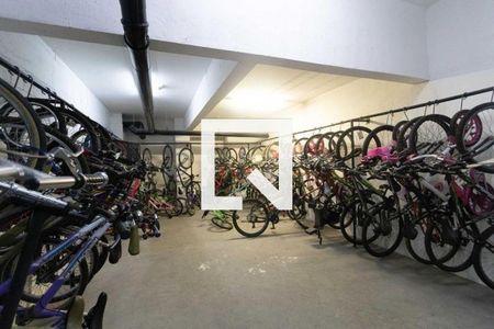 Apartamento à venda com 75m², 2 quartos e 1 vaga Apartamento à venda com 75m², 2 quartos e 1 vagaÁrea comum