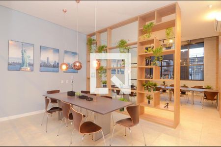 Apartamento à venda com 75m², 2 quartos e 1 vaga Apartamento à venda com 75m², 2 quartos e 1 vagaÁrea comum