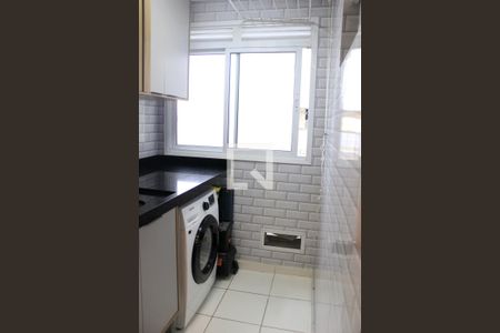 Apartamento à venda com 75m², 2 quartos e 1 vagaÁrea de Serviço