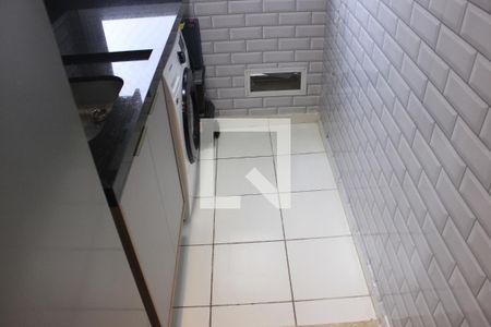 Apartamento à venda com 75m², 2 quartos e 1 vagaÁrea de Serviço