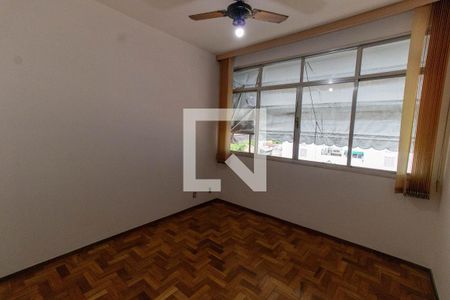 Apartamento à venda com 90m², 3 quartos e sem vagaQuarto 2