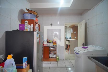 Casa à venda com 343m², 5 quartos e 5 vagas Casa à venda com 343m², 5 quartos e 5 vagasÁrea de Serviço