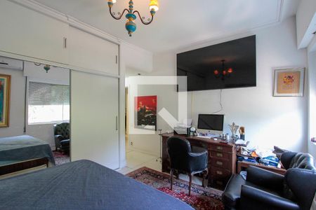 Apartamento à venda com 290m², 4 quartos e 3 vagas Apartamento à venda com 290m², 4 quartos e 3 vagasQuarto 4 suíte