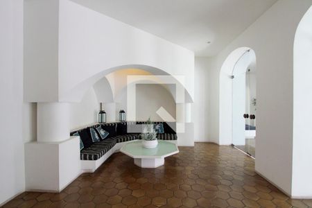 Apartamento à venda com 290m², 4 quartos e 3 vagas Apartamento à venda com 290m², 4 quartos e 3 vagasHall da recepção