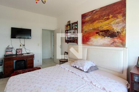 Apartamento à venda com 290m², 4 quartos e 3 vagas Apartamento à venda com 290m², 4 quartos e 3 vagasQuarto 1