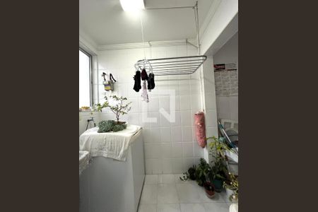 Apartamento à venda com 70m², 2 quartos e sem vaga Apartamento à venda com 70m², 2 quartos e sem vagaÁrea de Serviço