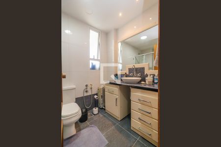 Apartamento à venda com 80m², 3 quartos e sem vaga Apartamento à venda com 80m², 3 quartos e sem vagaBanheiro