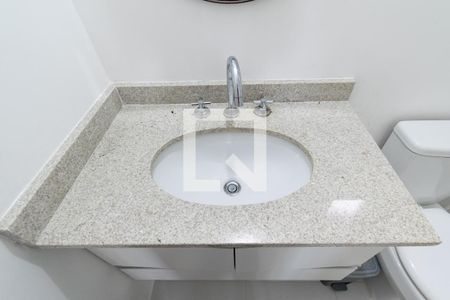 Apartamento à venda com 29m², 1 quarto e sem vaga Apartamento à venda com 29m², 1 quarto e sem vagaBanheiro