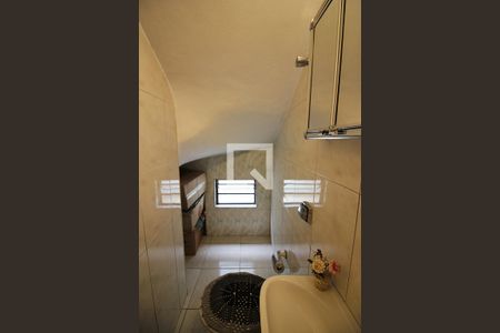 Casa à venda com 375m², 2 quartos e 8 vagasLavabo 