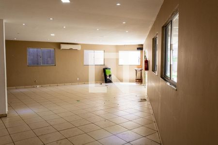 Apartamento para alugar com 44m², 2 quartos e 1 vaga Apartamento para alugar com 44m², 2 quartos e 1 vagaÁrea comum - Salão de festas