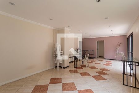 Apartamento à venda com 93m², 3 quartos e 2 vagas Apartamento à venda com 93m², 3 quartos e 2 vagasÁrea comum - Salão de festas