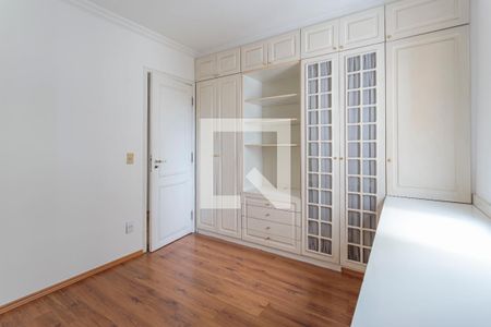 Apartamento à venda com 93m², 3 quartos e 2 vagas Apartamento à venda com 93m², 3 quartos e 2 vagasQuarto 2