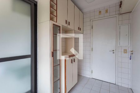 Apartamento à venda com 93m², 3 quartos e 2 vagas Apartamento à venda com 93m², 3 quartos e 2 vagasCozinha