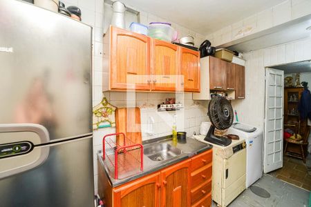 Apartamento à venda com 57m², 2 quartos e 1 vaga Apartamento à venda com 57m², 2 quartos e 1 vagaCozinha e Área de Serviço