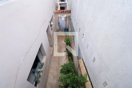 Casa à venda com 200m², 6 quartos e 2 vagasDetalhe