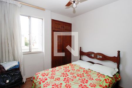 Apartamento à venda com 128m², 4 quartos e 2 vagasQuarto 3