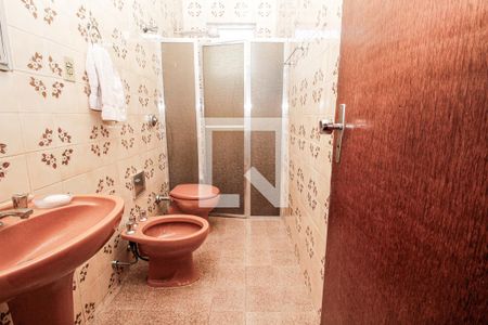 Apartamento à venda com 128m², 4 quartos e 2 vagasBanheiro Social