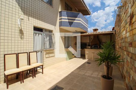 Apartamento para alugar com 137m², 3 quartos e 1 vaga Apartamento para alugar com 137m², 3 quartos e 1 vagaÁrea Externa