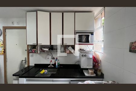 Apartamento para alugar com 128m², 2 quartos e 2 vagasCozinha