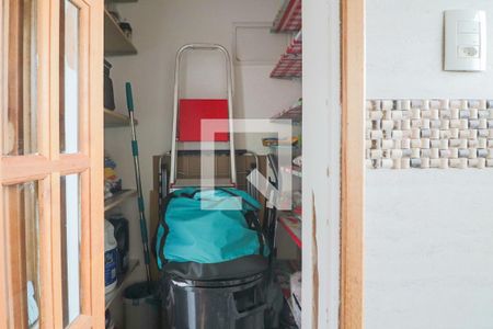 Apartamento à venda com 91m², 2 quartos e 2 vagas Apartamento à venda com 91m², 2 quartos e 2 vagasLavanderia