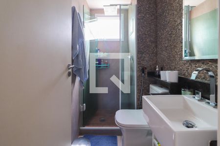 Apartamento à venda com 91m², 2 quartos e 2 vagas Apartamento à venda com 91m², 2 quartos e 2 vagasBanheiro Suíte 2