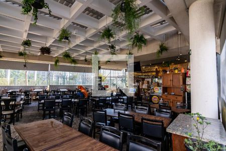 Apartamento à venda com 91m², 2 quartos e 2 vagas Apartamento à venda com 91m², 2 quartos e 2 vagasRestaurante