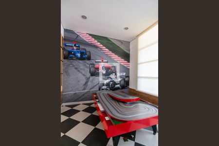 Apartamento à venda com 91m², 2 quartos e 2 vagas Apartamento à venda com 91m², 2 quartos e 2 vagasSala de Jogos