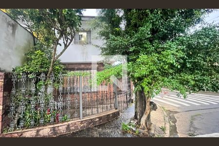 Casa para alugar com 110m², 3 quartos e 2 vagasFachada 2