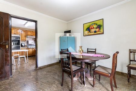 Casa à venda com 290m², 4 quartos e 6 vagas Casa à venda com 290m², 4 quartos e 6 vagasCopa da Cozinha