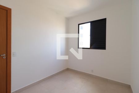 Apartamento para alugar com 65m², 3 quartos e 1 vagaQuarto 2