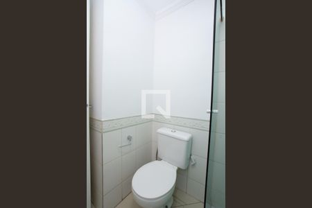 Apartamento à venda com 68m², 3 quartos e 1 vaga Apartamento à venda com 68m², 3 quartos e 1 vagaBanheiro da Suíte