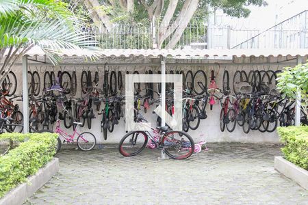 Apartamento à venda com 55m², 2 quartos e 1 vaga Apartamento à venda com 55m², 2 quartos e 1 vagaCondomínio - Bicicletário