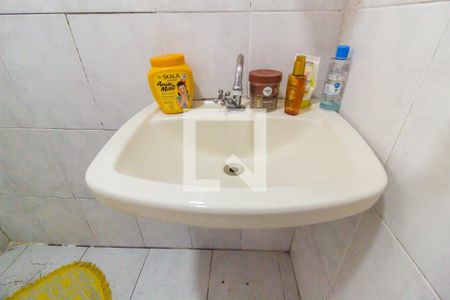 Apartamento à venda com 56m², 2 quartos e 1 vaga Apartamento à venda com 56m², 2 quartos e 1 vagaBanheiro